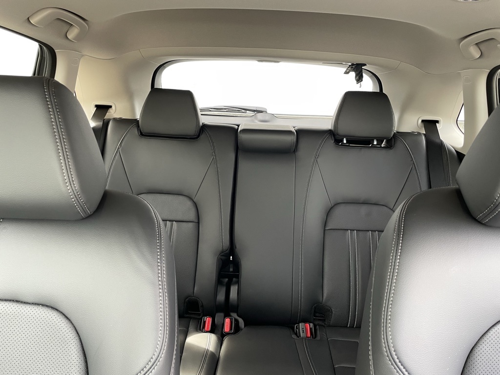 2025 Honda HR-V EX-L photo 9
