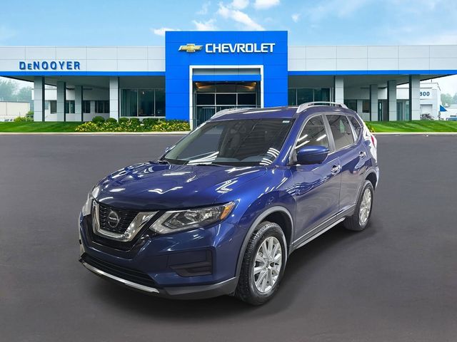 2018 Nissan Rogue SV's photo