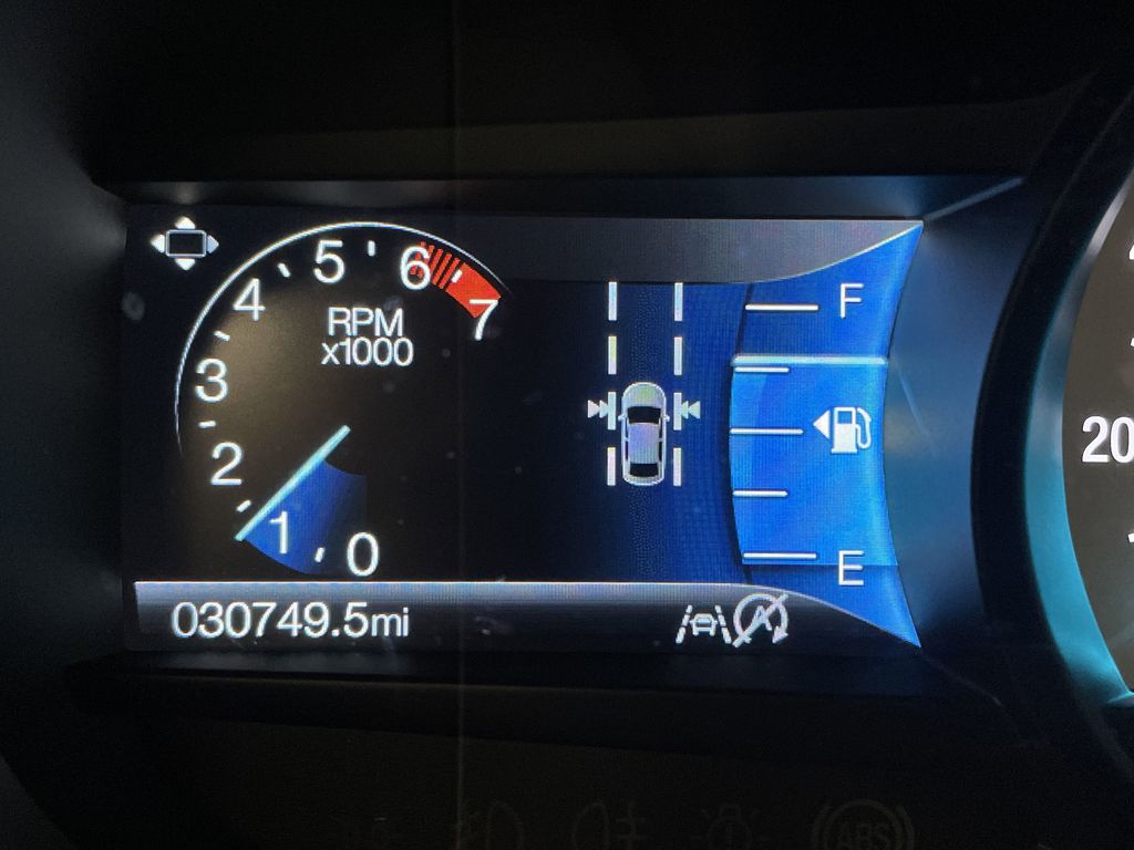 2024 Ford Edge Titanium photo 6