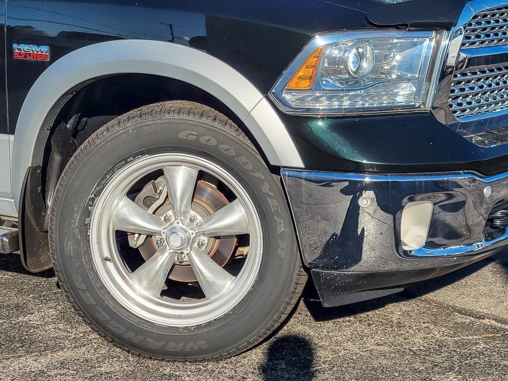 2017 Ram 1500 Laramie photo 2