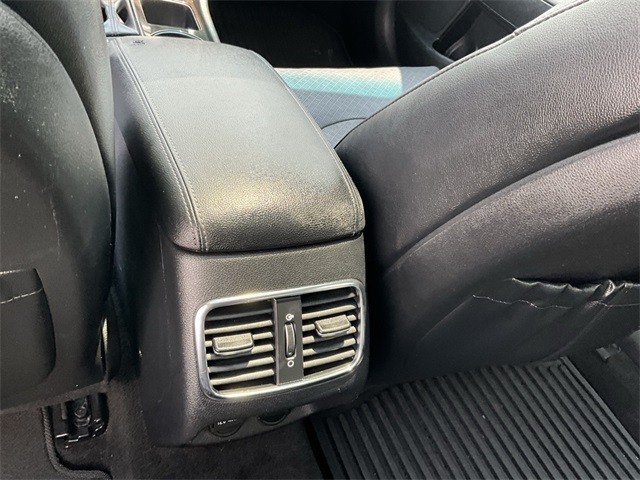 2018 Kia Optima EX photo 25