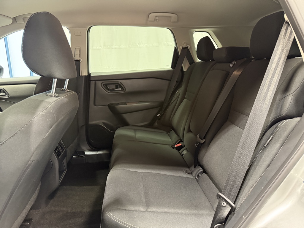 2025 Nissan Rogue S AWD photo 23
