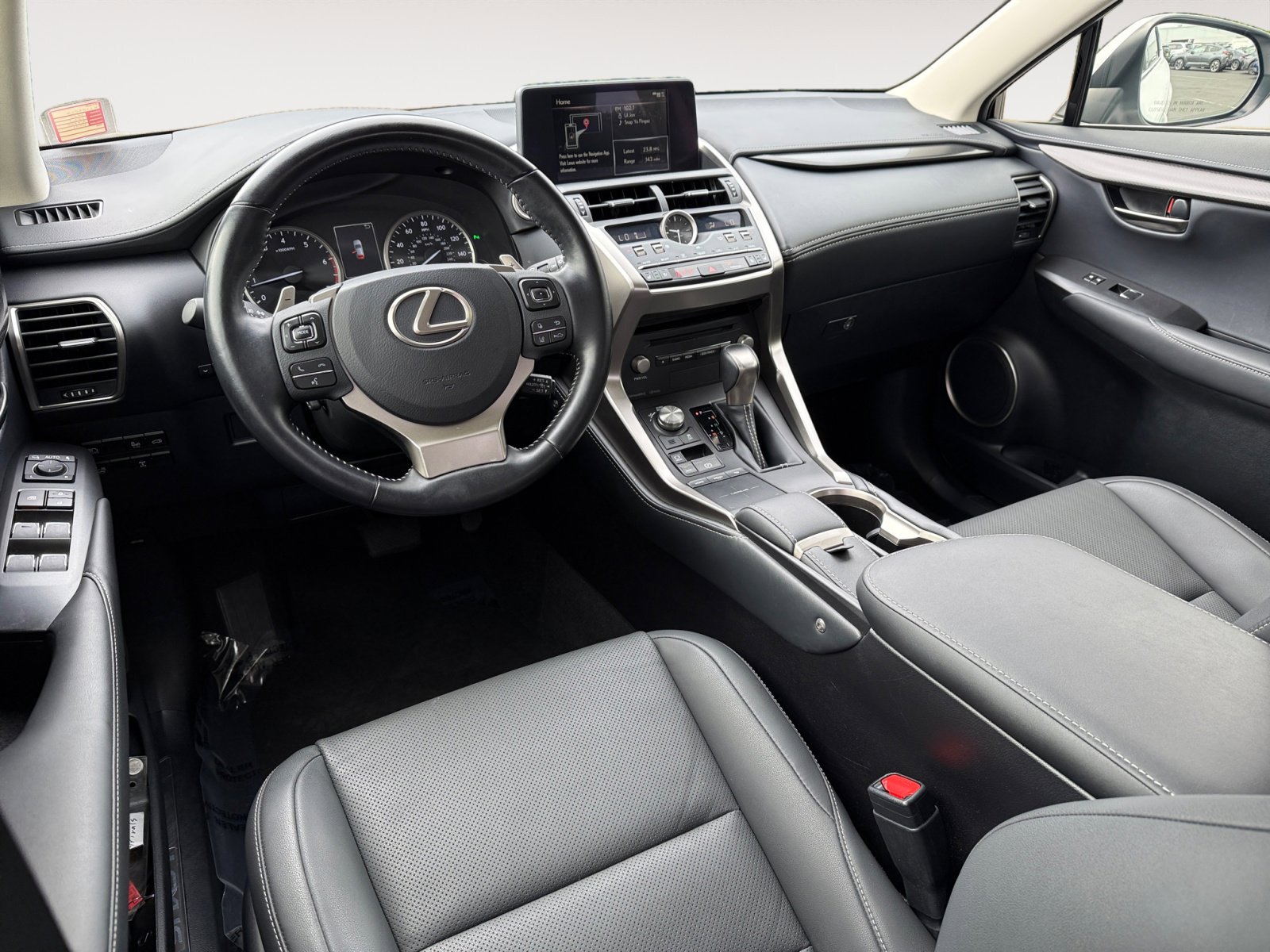2020 Lexus NX 300 photo 15