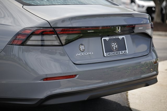 2025 Honda Accord SE photo 9