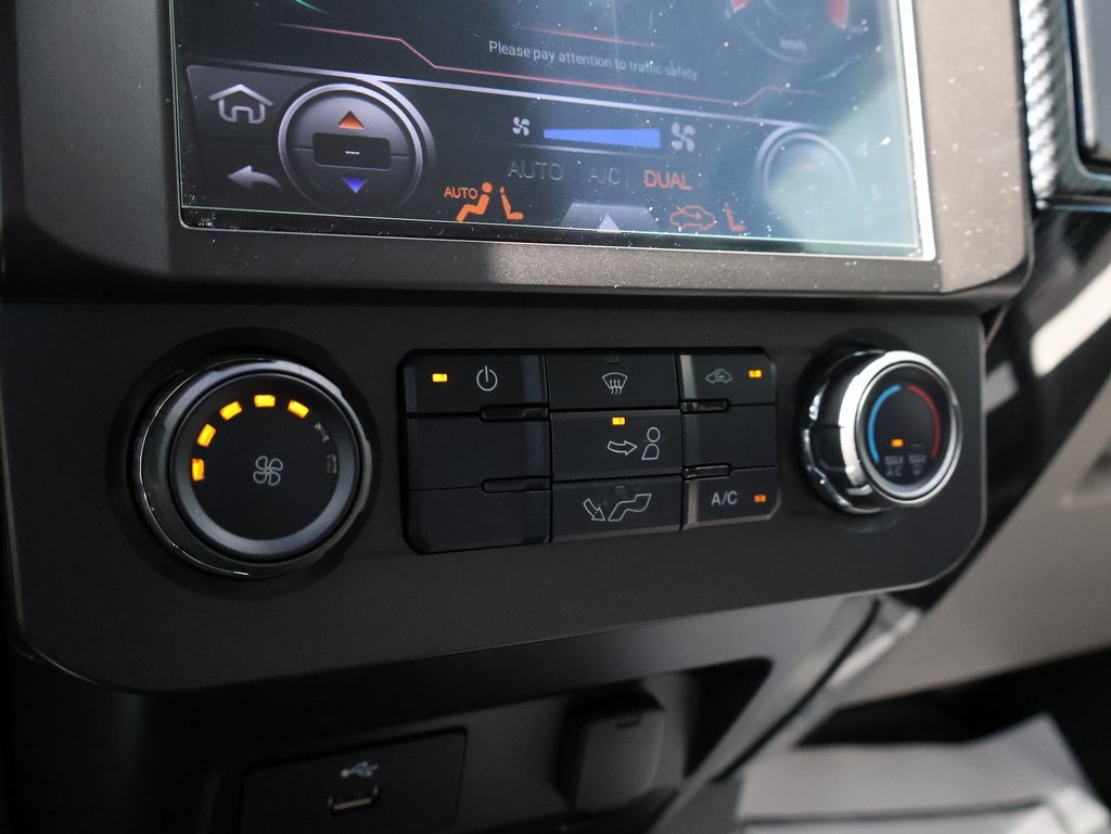 2018 Ford F-150 XLT photo 29