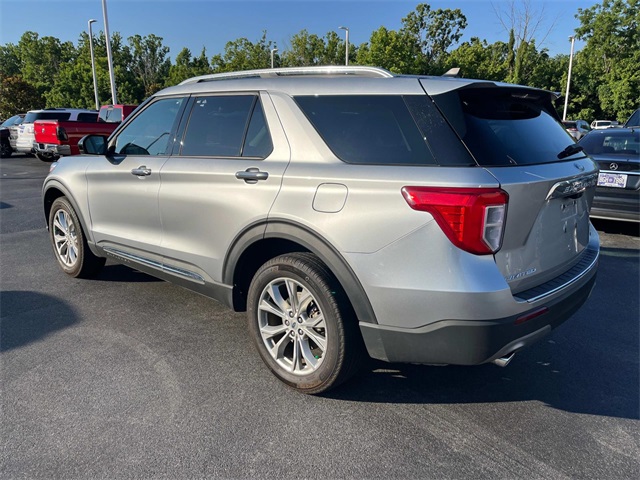 2024 Ford Explorer Limited photo 4