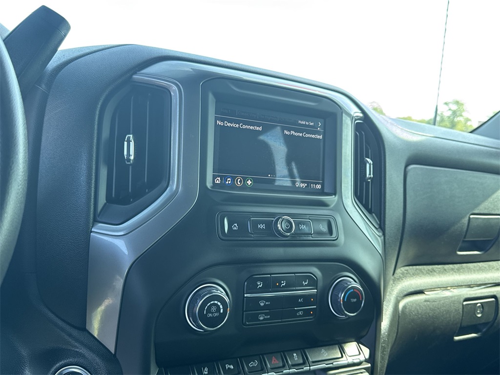 2024 Chevrolet Silverado 2500HD Custom photo 22