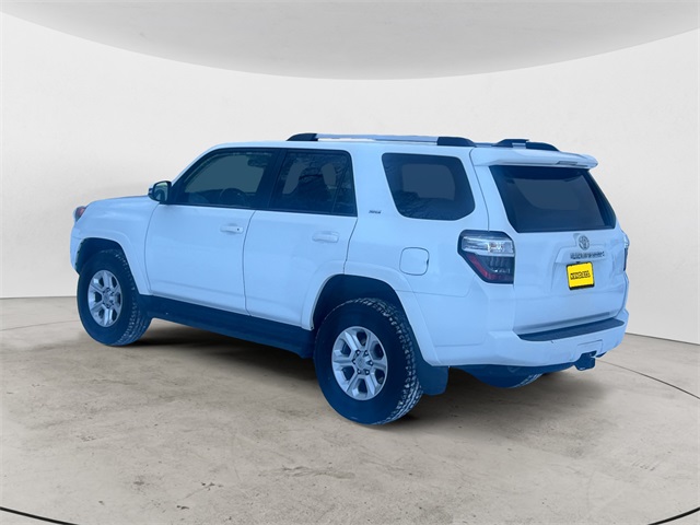 2024 Toyota 4Runner SR5 Premium photo 3