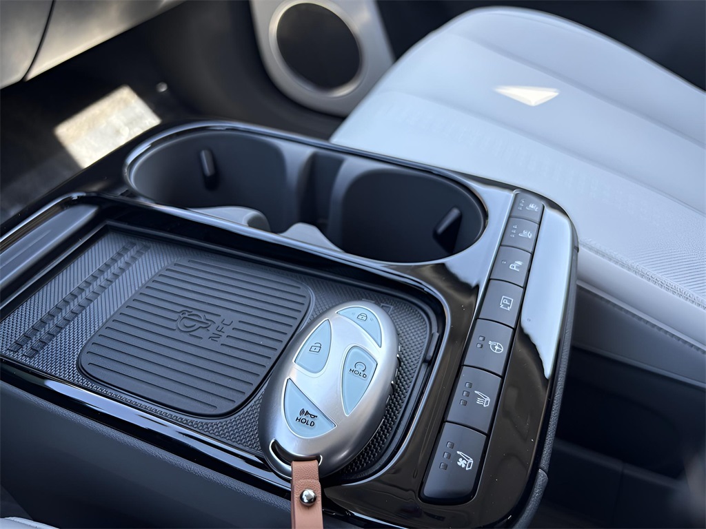 2025 Hyundai Ioniq 5 Limited photo 26