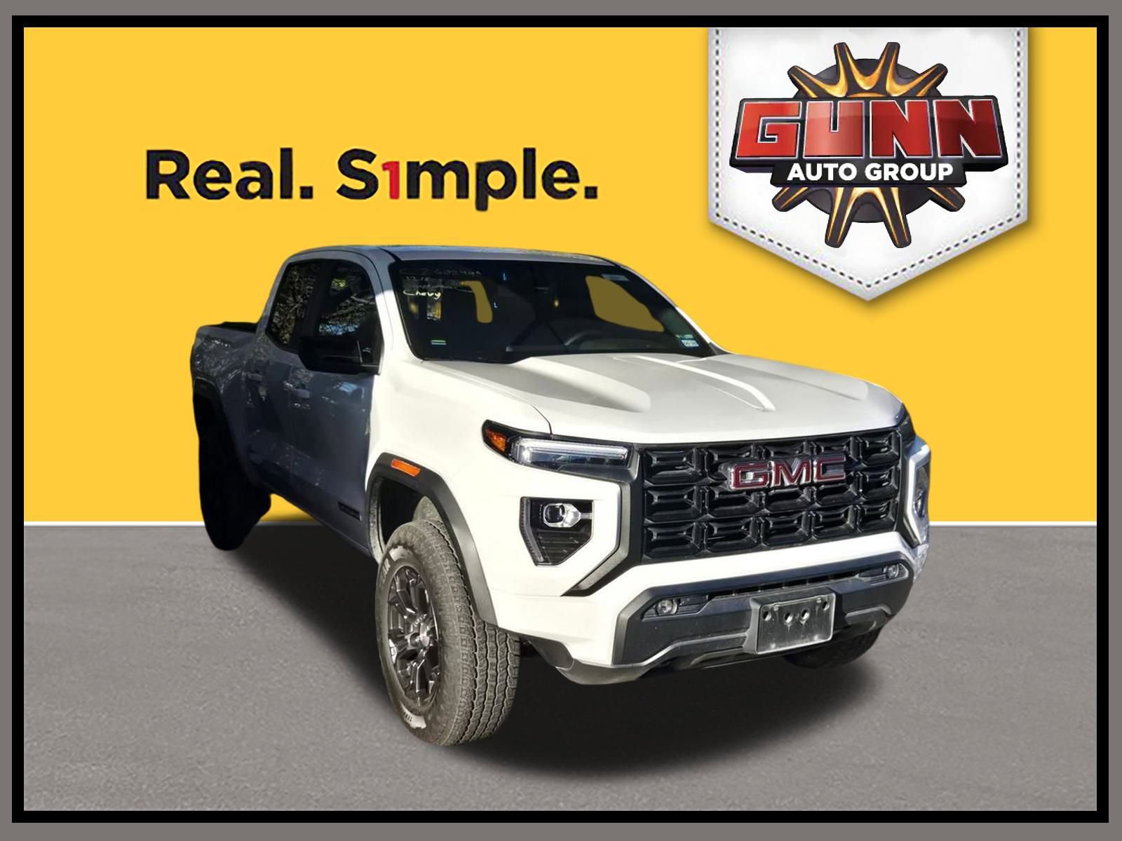 2024 GMC Canyon Elevation's photo