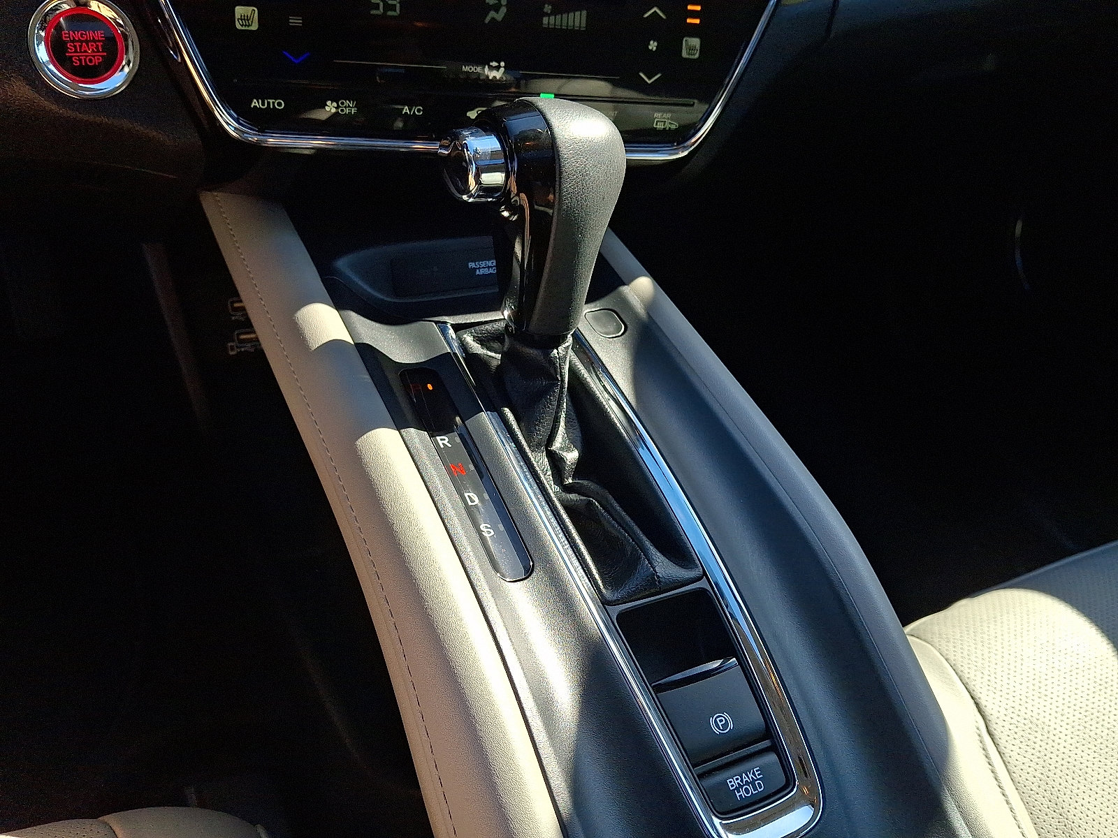 2019 Honda HR-V EX-L photo 15