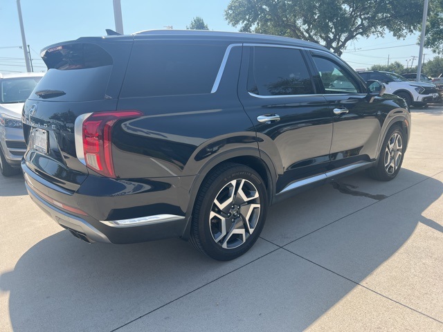 2023 Hyundai Palisade Limited photo 3