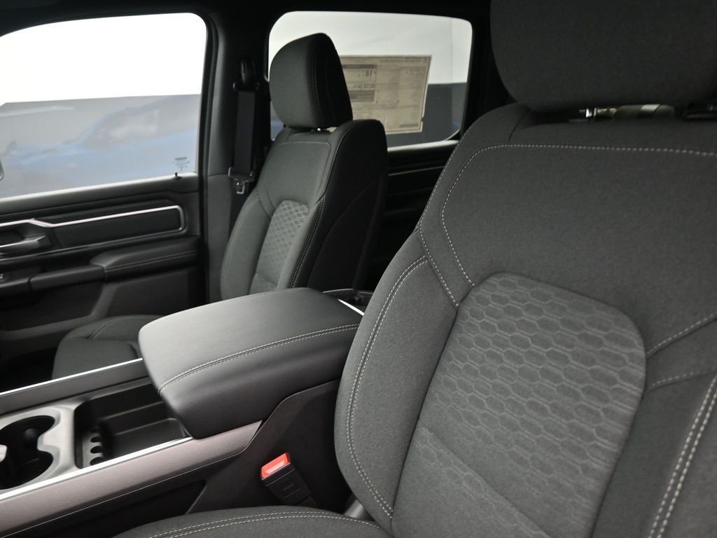 2026 Ram 1500 Big Horn Lone Star photo 4