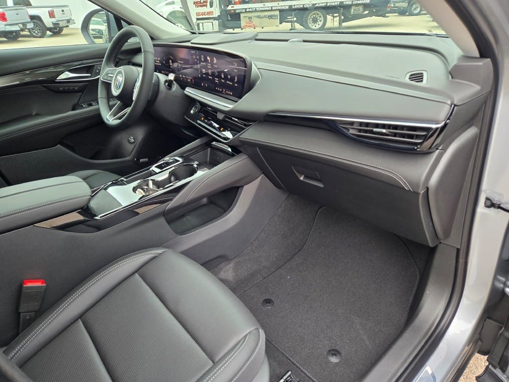 2025 Buick Envision Preferred photo 6