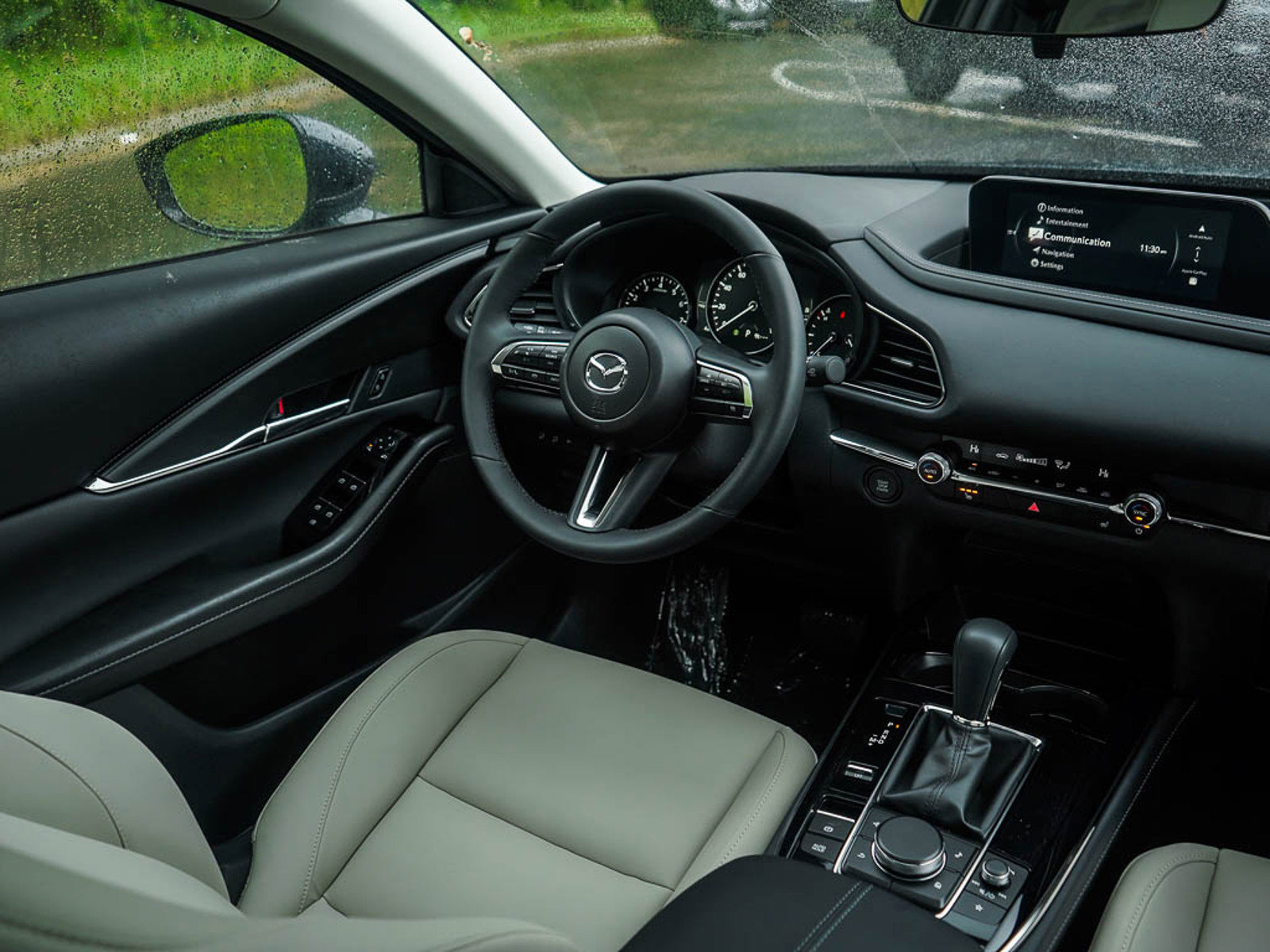 2025 Mazda CX-30 2.5 S Preferred photo 13