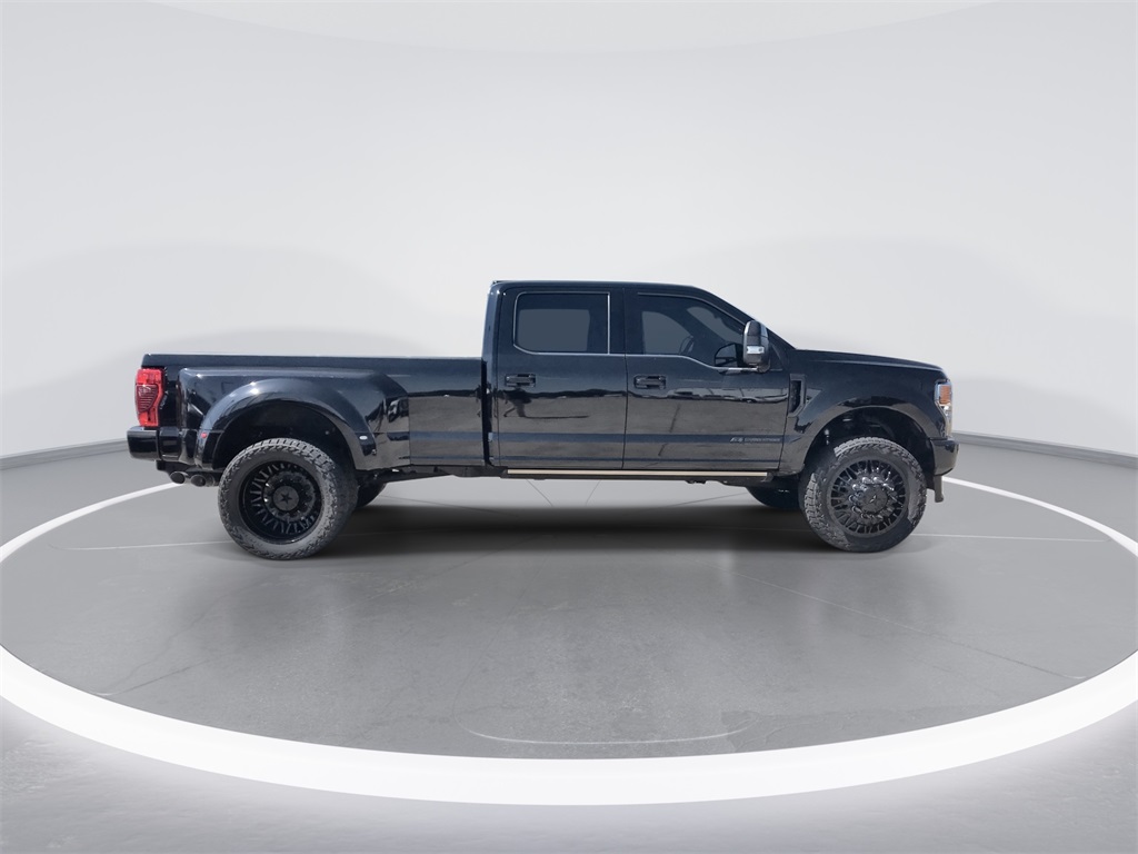 2022 Ford F-350 photo 9