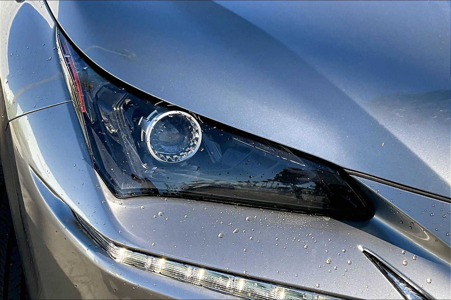 2020 Lexus NX 300 photo 26