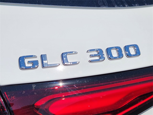 2026 Mercedes Benz GLC 300 4MATIC photo 12