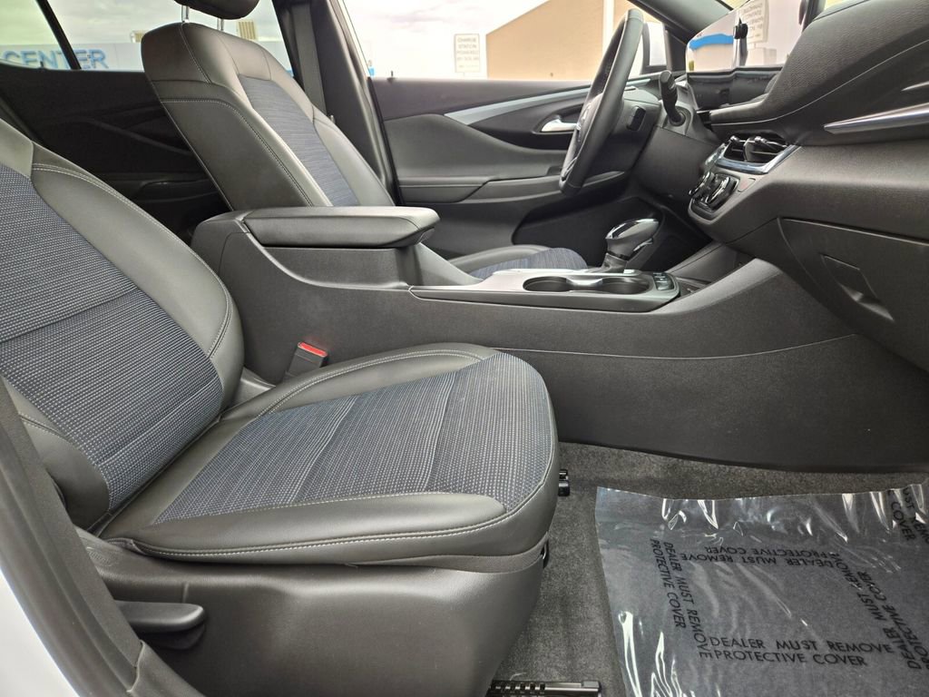 2025 Buick Envista Preferred photo 16