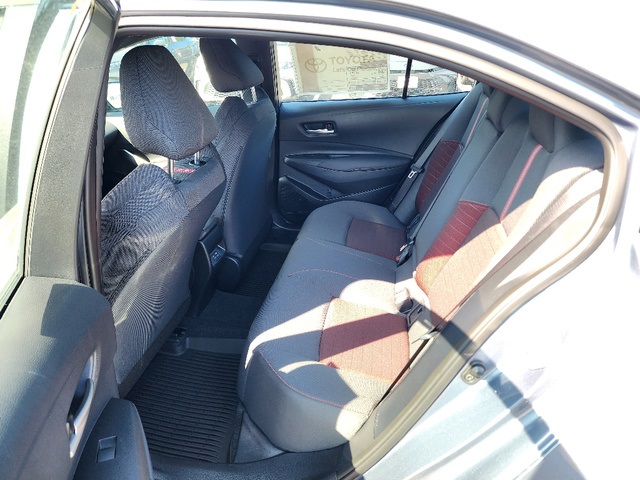 2025 Toyota Corolla SE photo 7