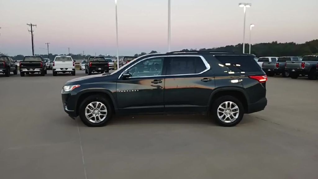 2020 Chevrolet Traverse 3LT photo 5