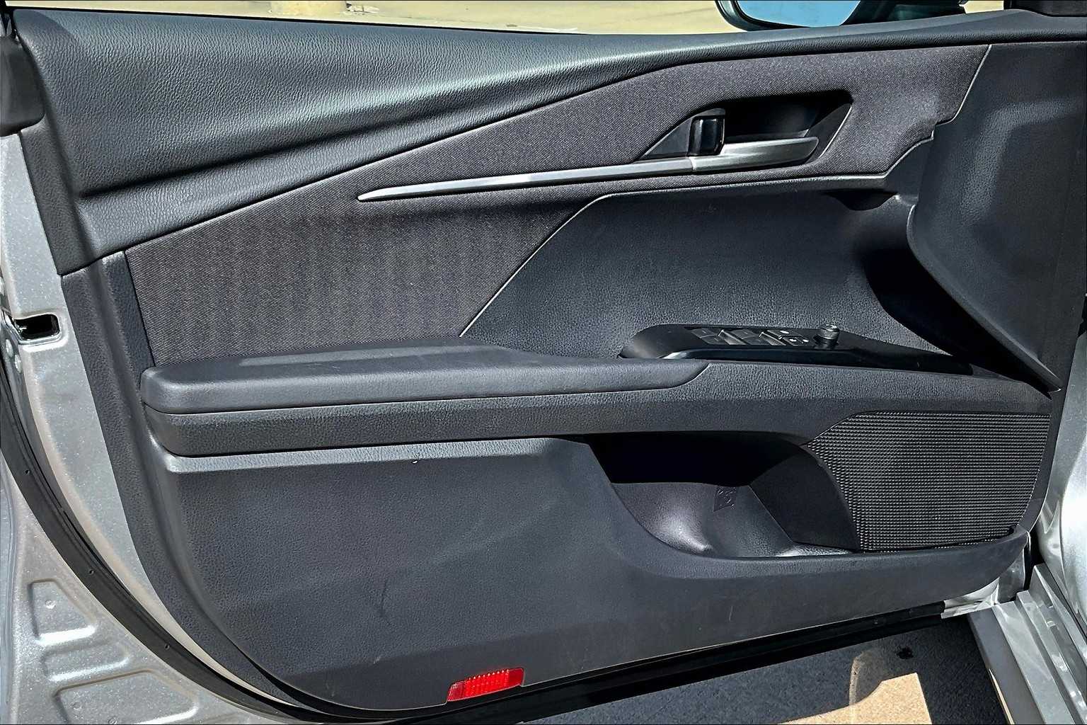 2025 Toyota Camry LE photo 21