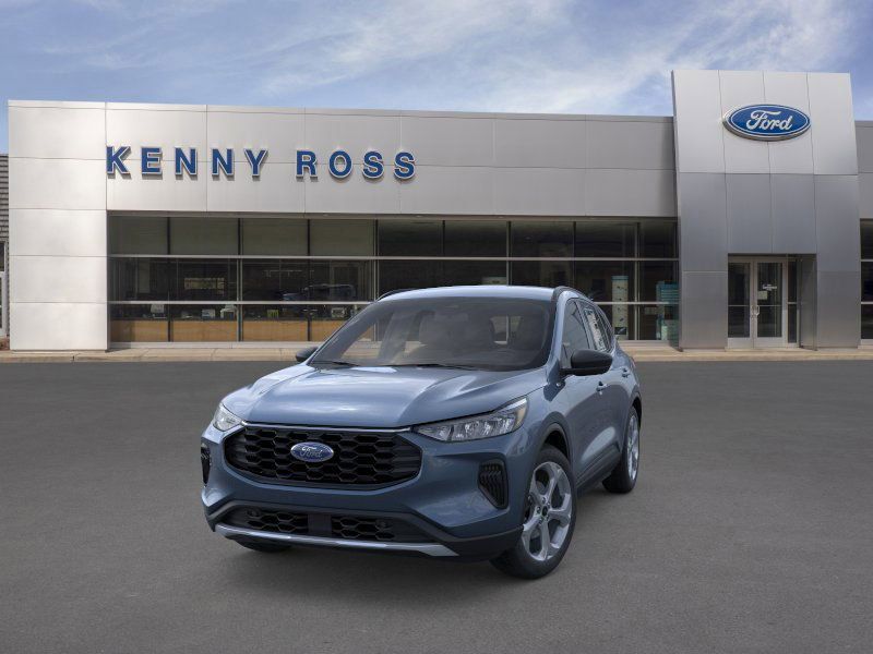 2025 Ford Escape ST-Line photo 2