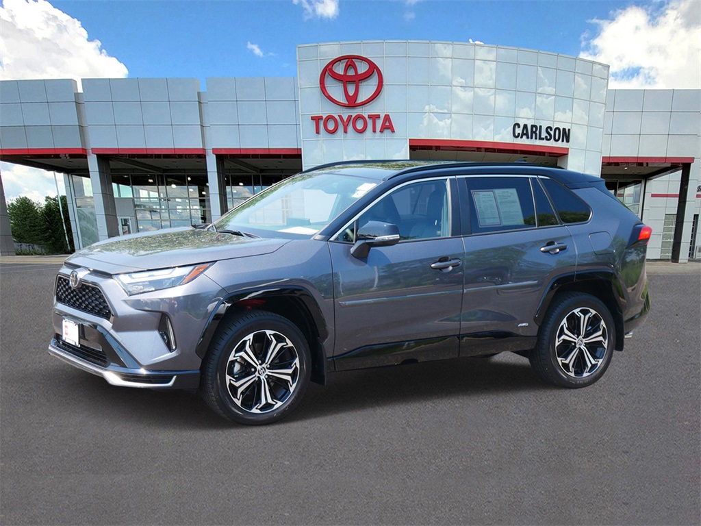 Used 2025 Toyota RAV4 XSE with VIN JTMEB3FV5SD253833 for sale in Minneapolis, Minnesota