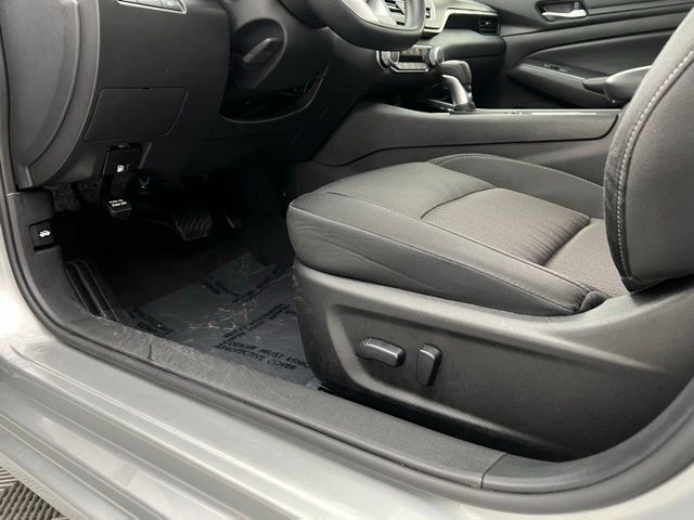 2024 Nissan Altima 2.5 SV photo 22