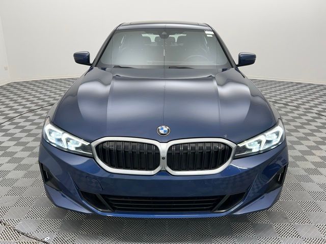 2024 Bmw 330i xDrive photo 2