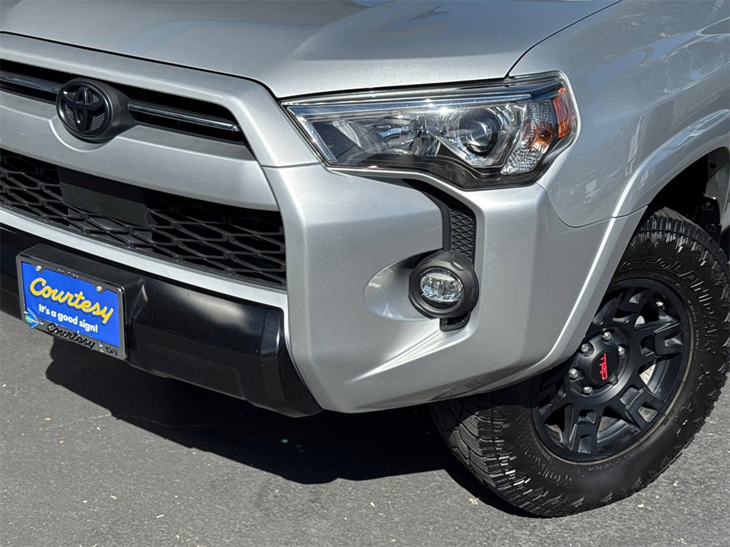 2021 Toyota 4Runner Venture Special Edition photo 3
