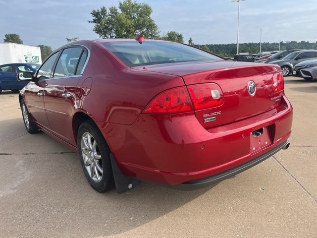 2011 Buick Lucerne CXL photo 3