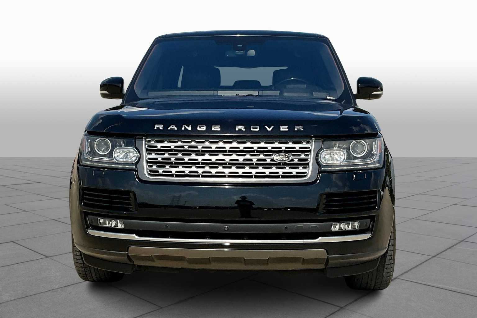2016 Land Rover Range Rover SuperCharged photo 3