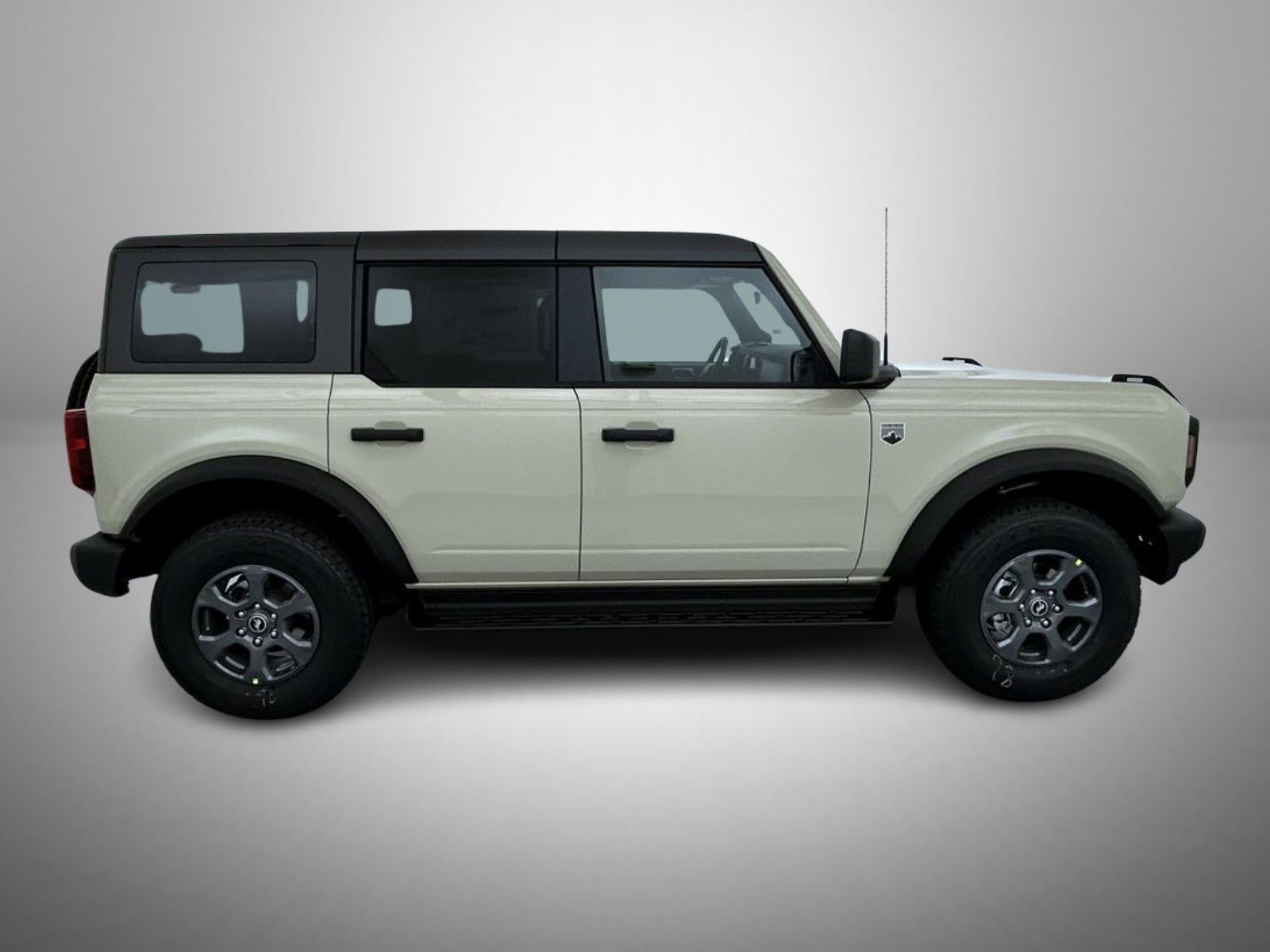 2025 Ford Bronco Big Bend photo 4