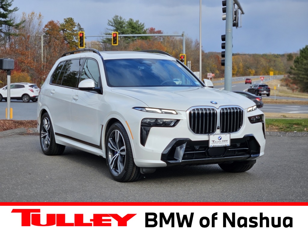 2024 BMW X7 40i's photo
