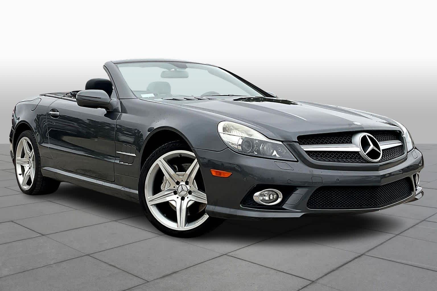 2009 Mercedes Benz SL 550 photo 2