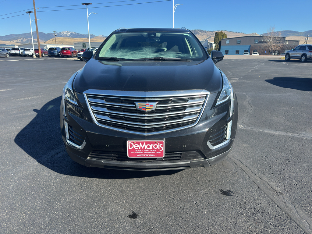 2017 Cadillac XT5 Premium Luxury photo 2