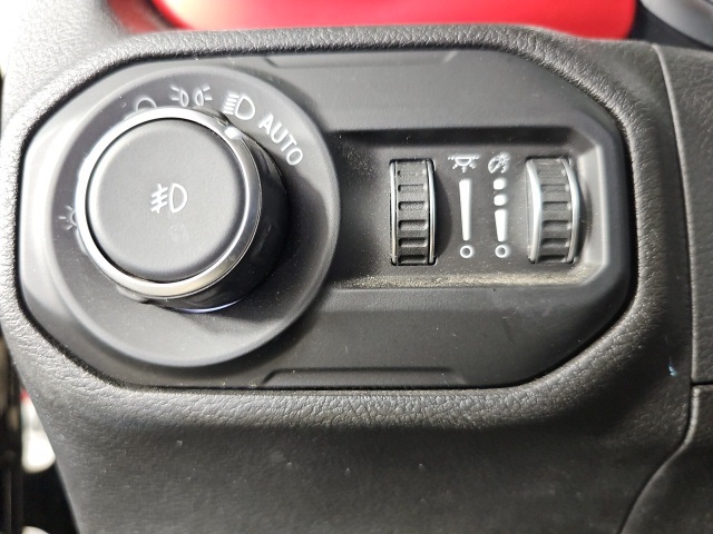 2018 Jeep Wrangler Rubicon photo 16