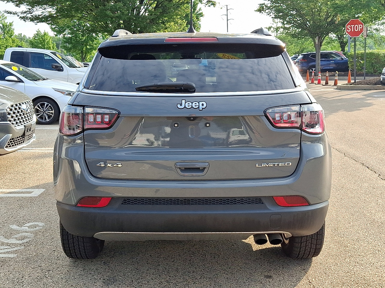 2022 Jeep Compass Limited photo 4