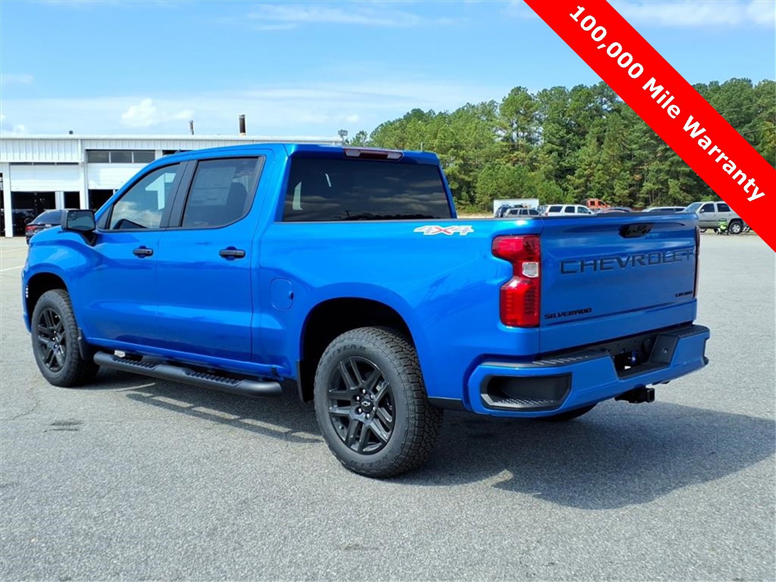 2026 Chevrolet Silverado 1500 Custom photo 3