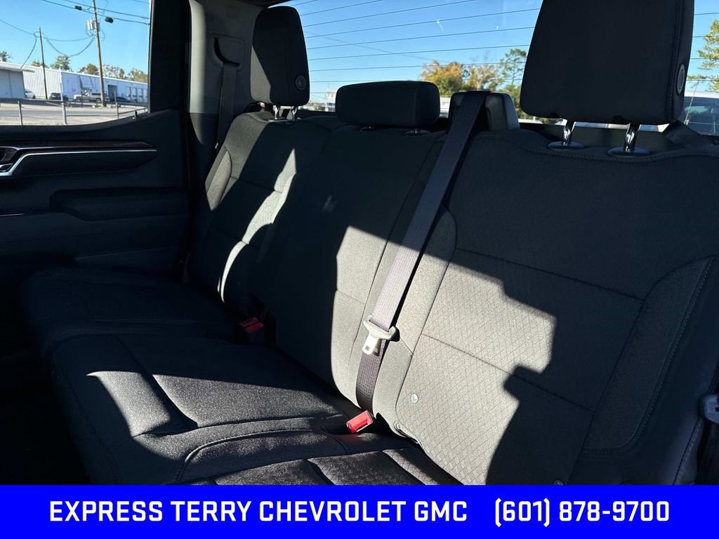 2025 Chevrolet Silverado 1500 RST photo 26