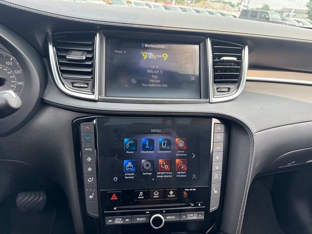 2022 Infiniti QX50 Luxe photo 24
