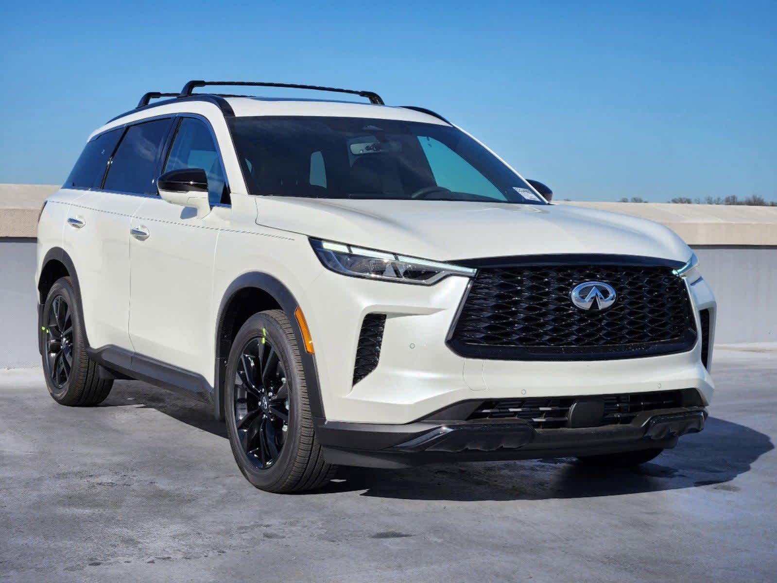 2025 Infiniti QX60 Luxe photo 2