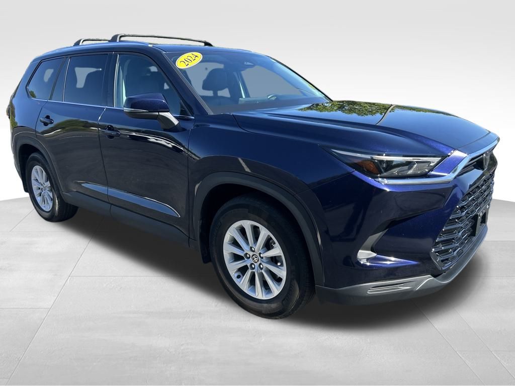 2024 Toyota Highlander Hybrid XLE photo 7