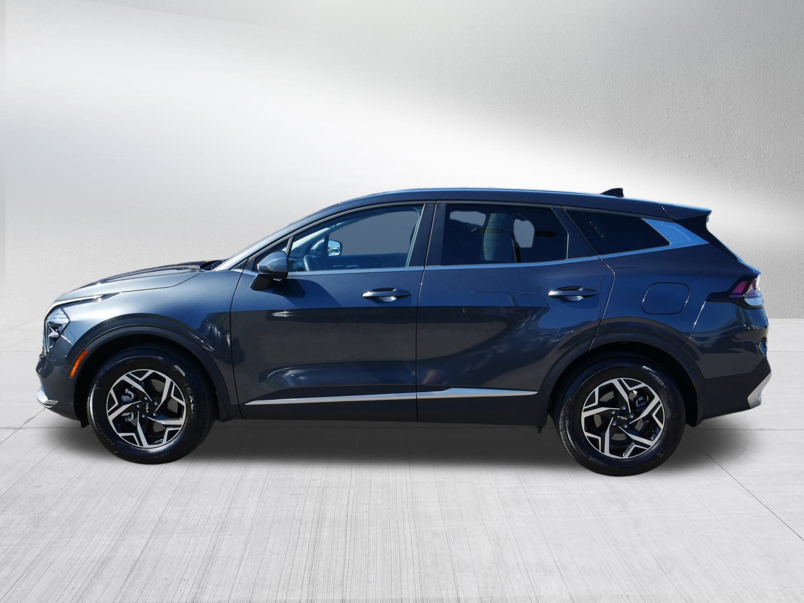 2023 Kia Sportage LX photo 4