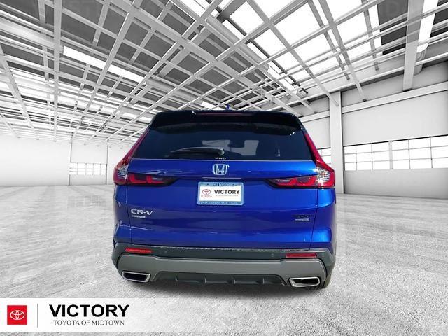 2023 Honda CR-V Hybrid Sport Touring photo 4