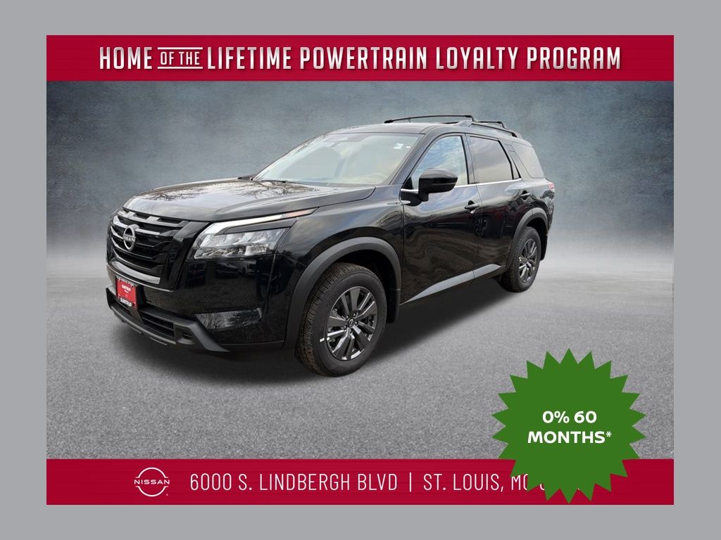 2025 Nissan Pathfinder SV's photo