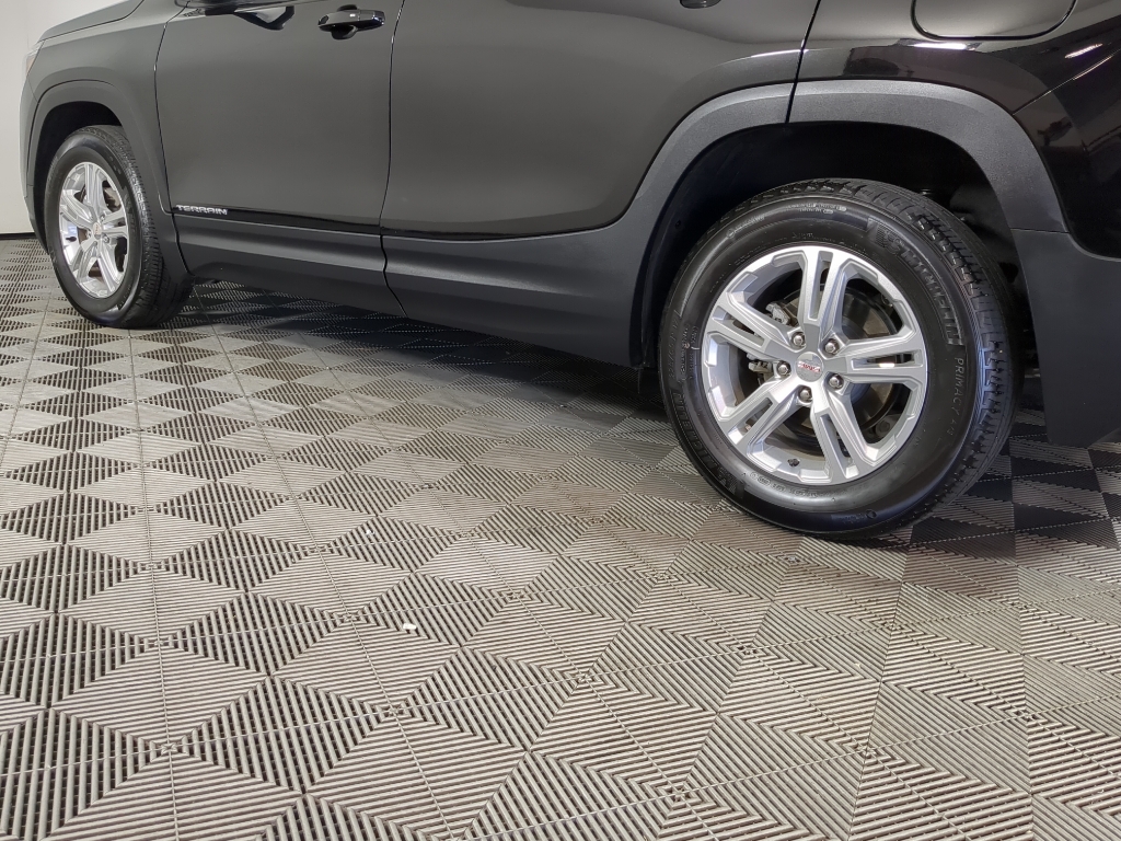 2024 Gmc Terrain SLE photo 4