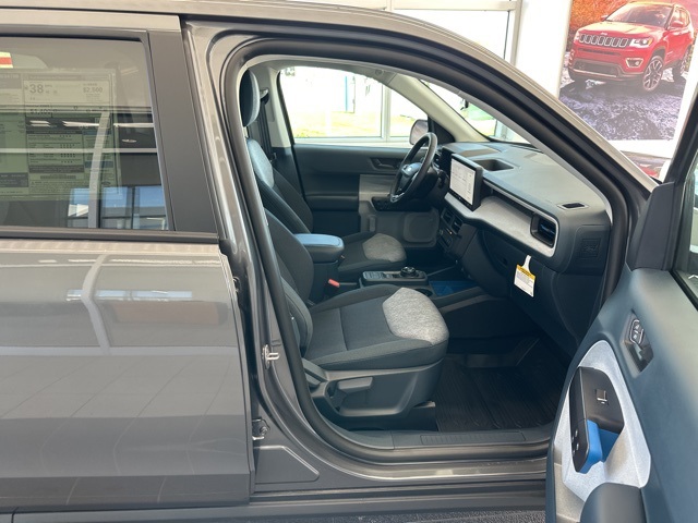 2025 Ford Maverick XLT photo 24