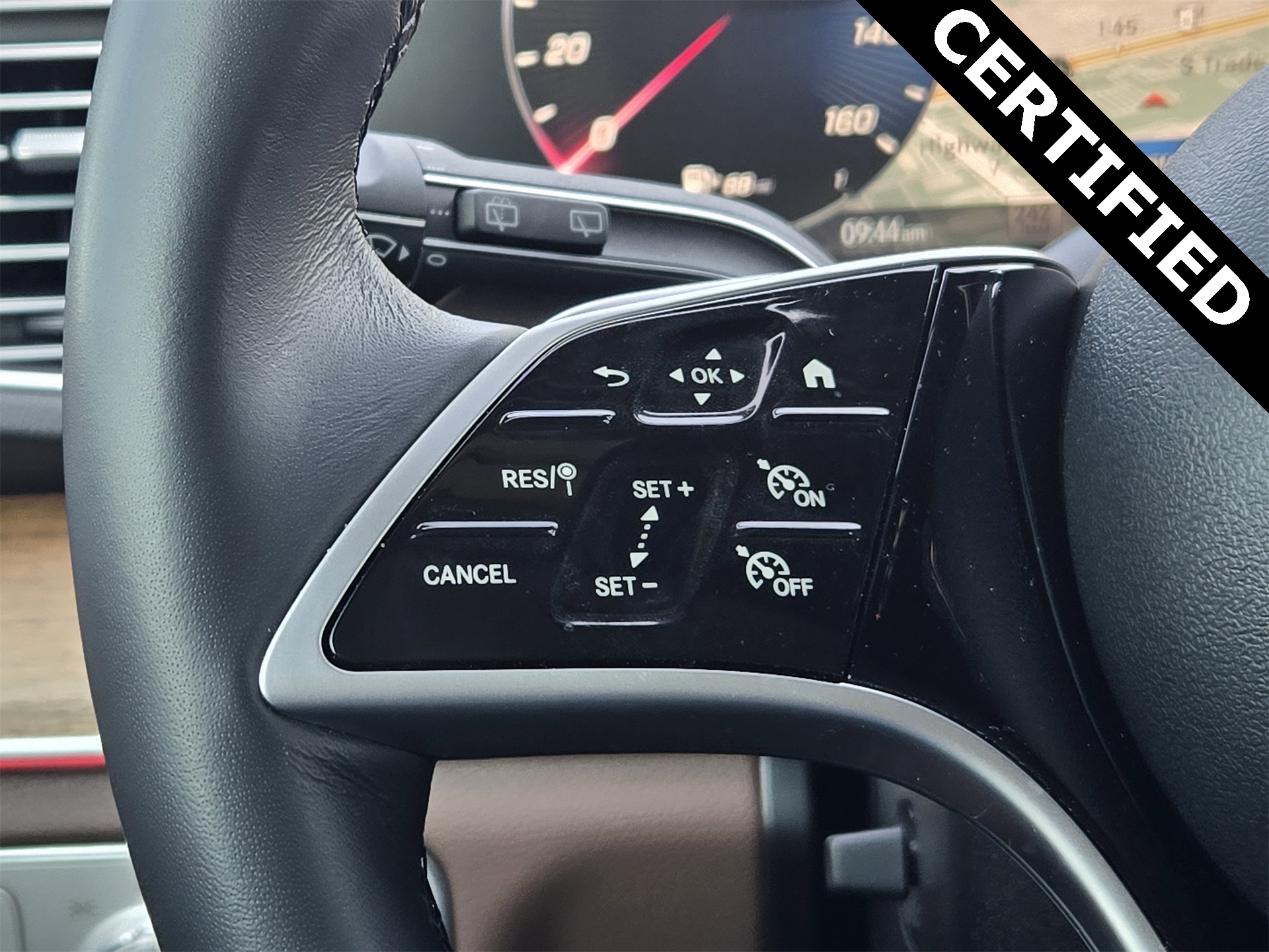 2025 Mercedes Benz GLE 350 4MATIC photo 25